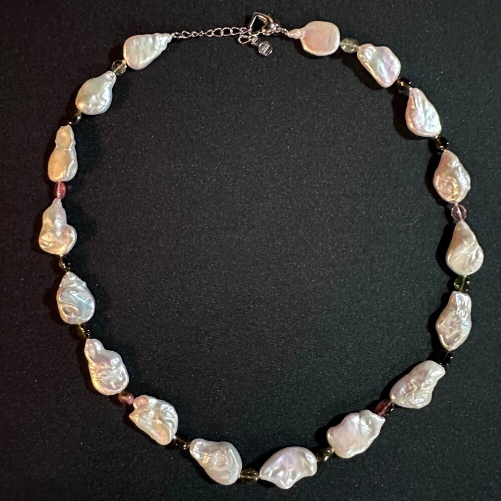 Baroque Pearls Strung Among Termaline Stones Womens Necklace Elegant Timeless